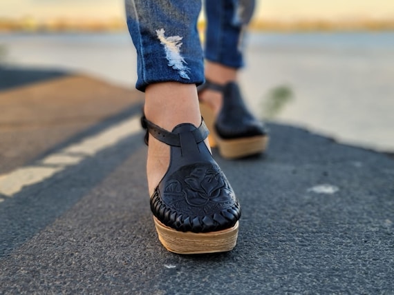 Natasha wedge hotsell sandals