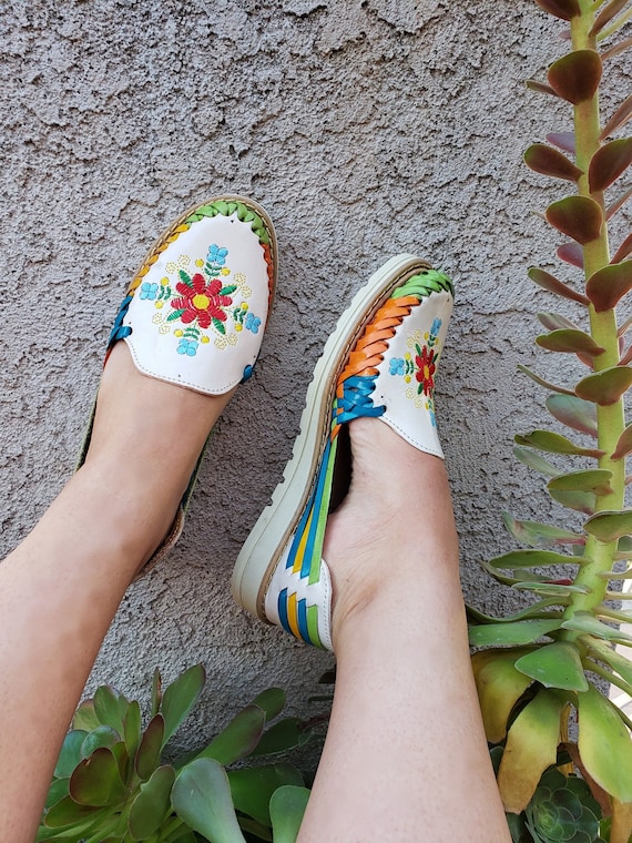 Sandali Huarache messicani: scarpe chiuse in pelle Italia