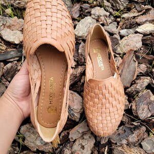 Thelma flat Mexican huarache sandals//Huarache mexicano//Mexican sandal//Mexican closed toe huarache//Mexican artisanal shoe image 4