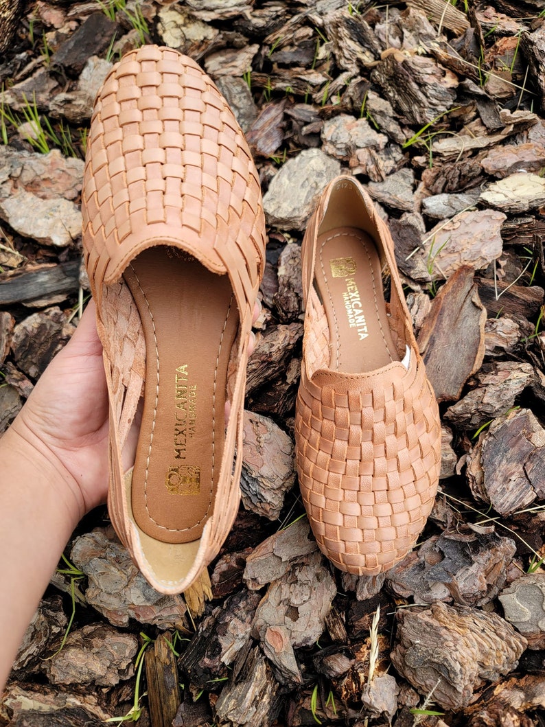 Thelma flat Mexican huarache sandals//Huarache mexicano//Mexican sandal//Mexican closed toe huarache//Mexican artisanal shoe image 4