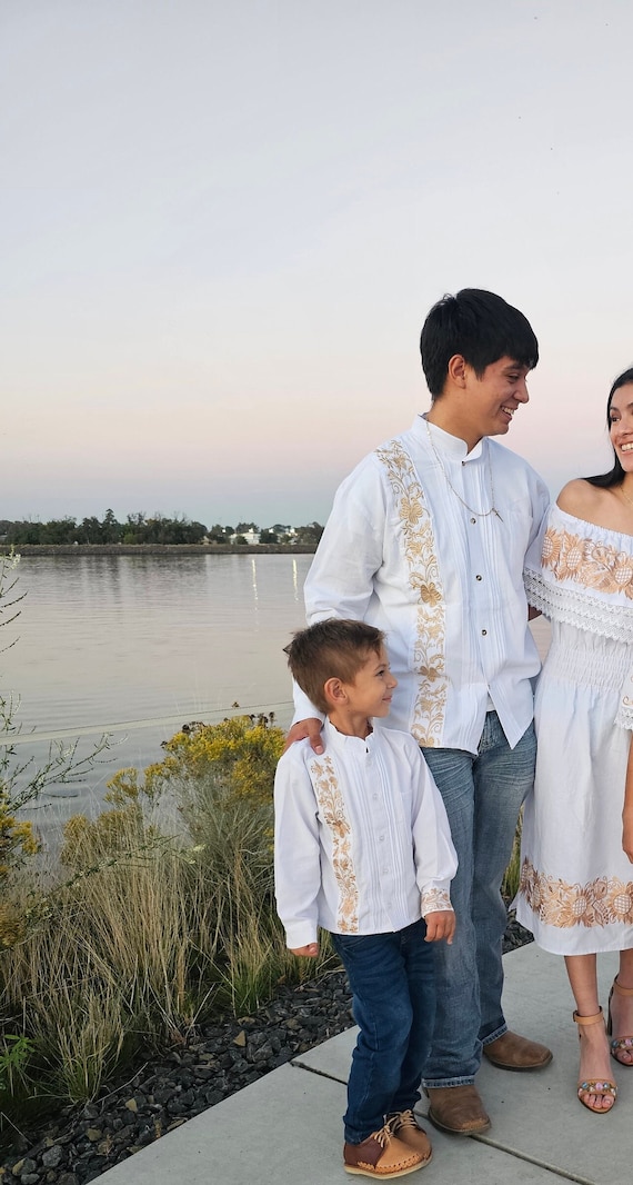 Padre e figlio abbinati Guayabera messicana Camicia messicana Camicia da matrimonio messicana Regalo per la festa del papa Camicia da matrimonio in spiaggia Etsy Italia