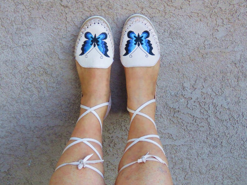 Lace up Butterfly huarache sandal//Mexican sandal/Mexican | Etsy