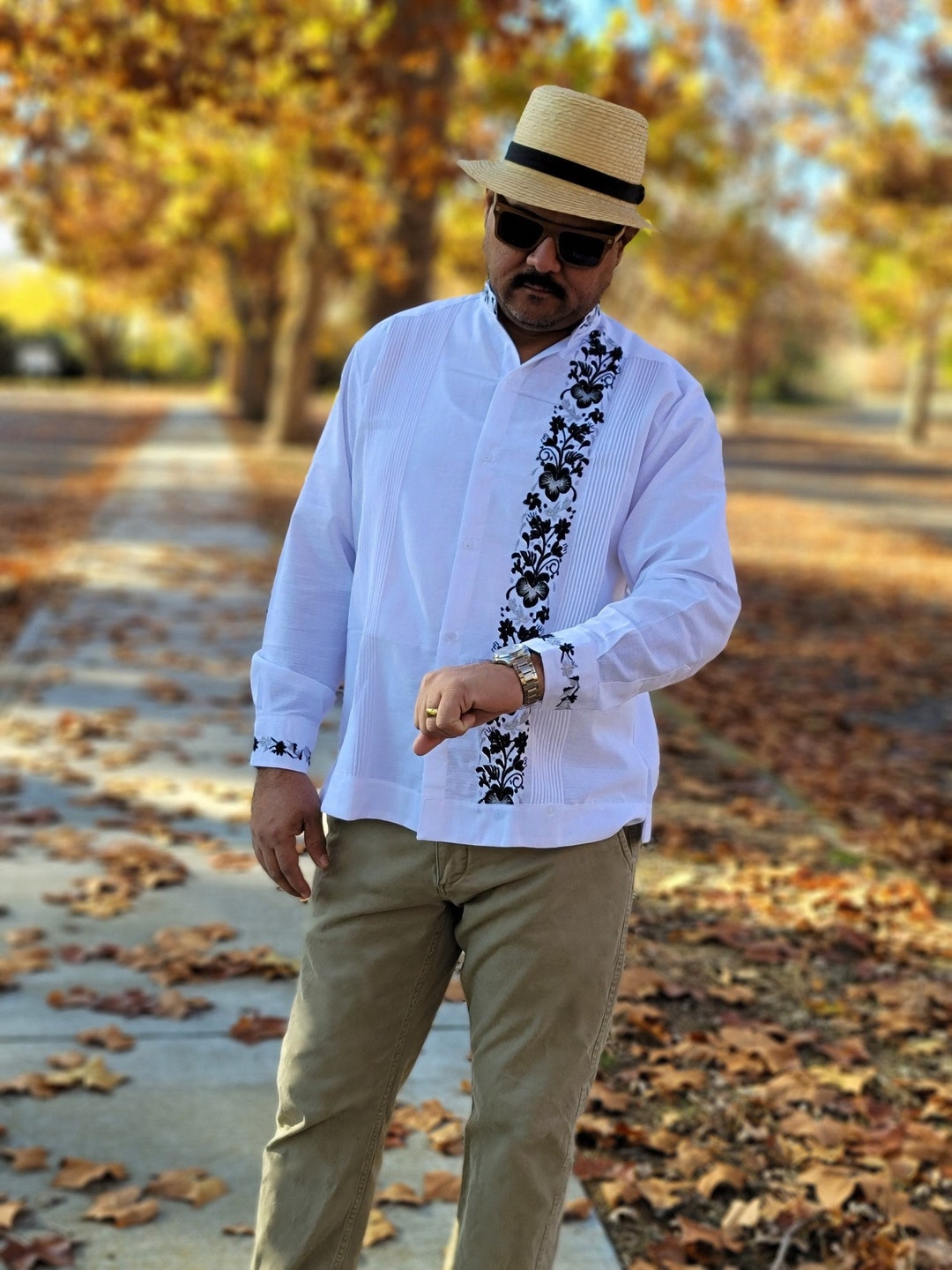 Flor Negra Guayabera Guayabera Mexicana Etsy Espana