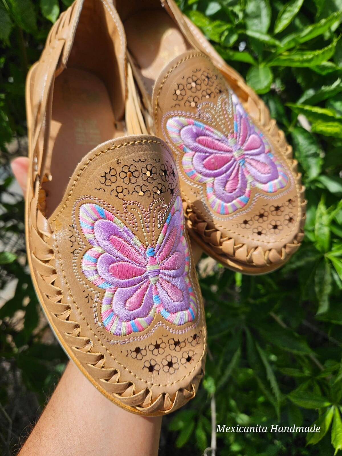 Pastel huaraches on sale
