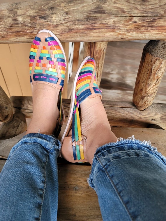 FINAL SALE Camila Mexican Multi-color huarache sandals//Huarache mexicano//Mexican sandal//Mexican closed toe huarache sandal