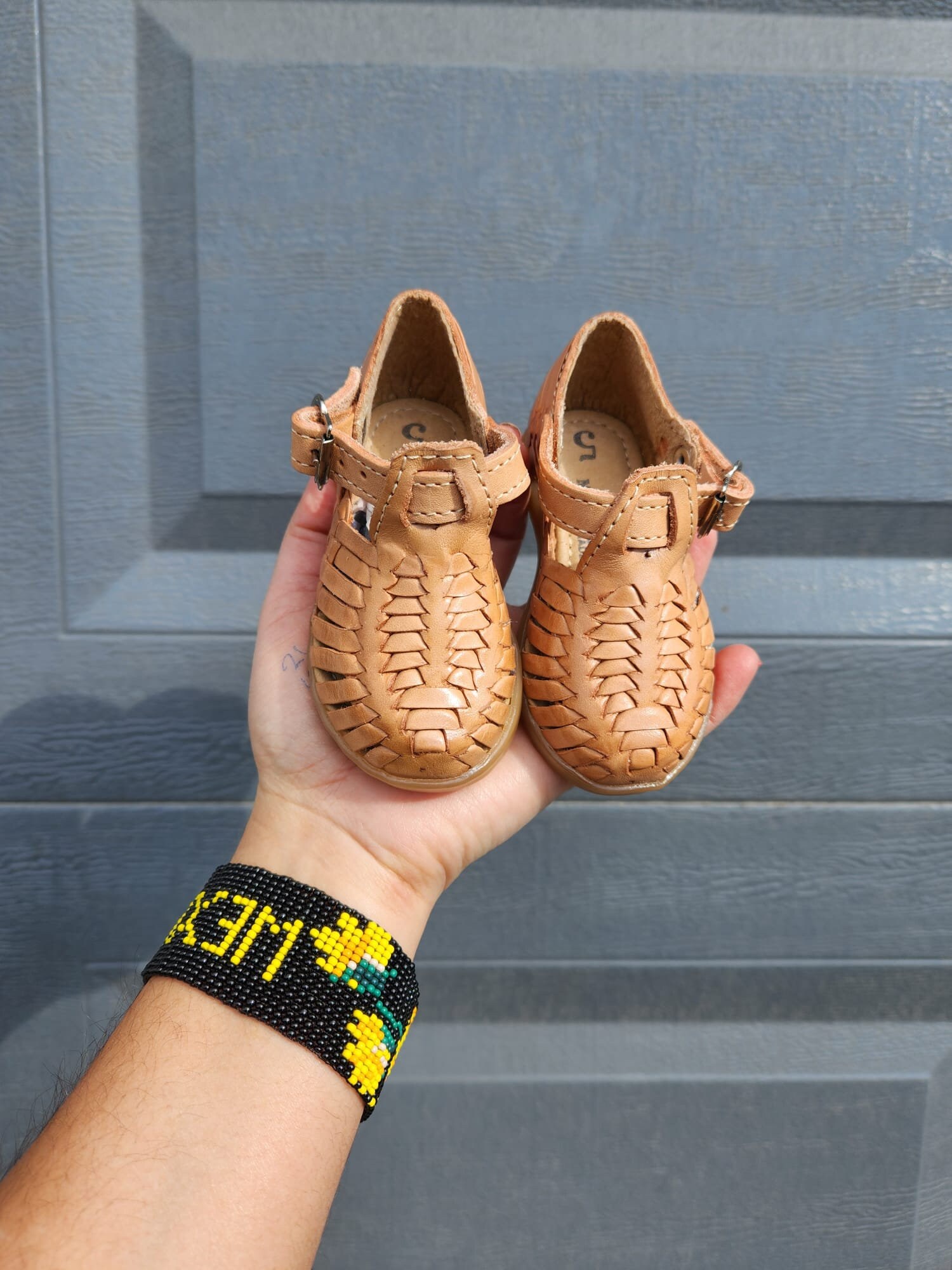 huaraches junior size 5
