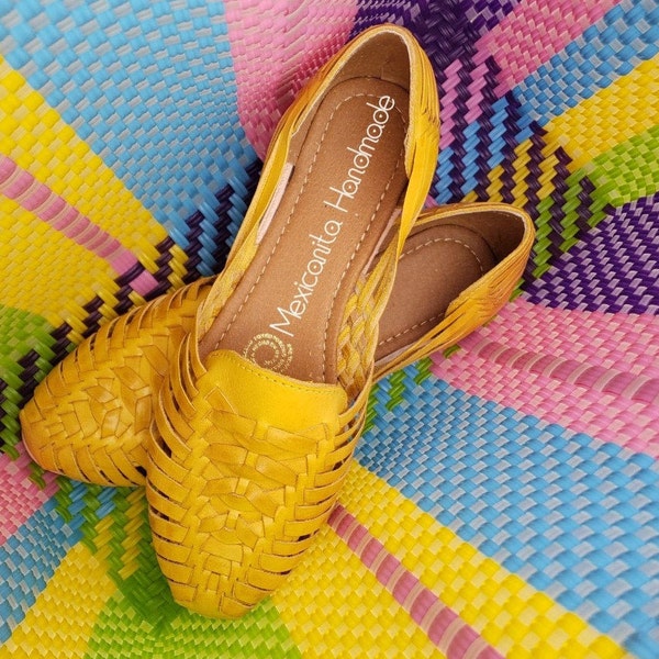 Anahi yellow, Mexican huarache sandals//Huarache mexicano//Mexican sandal//Mexican closed toe huarache sandal