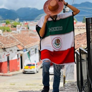 Mexican poncho||Mexico gaban|| Unisex poncho||Mexican flag poncho||Mexican flag
