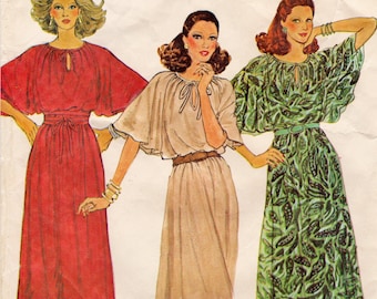 McCall&#39;s 6397 Vintage Sewing Pattern, Misses&#39; Pullover Dress in Two Lengths and Slip Sewing Pattern, ©1978