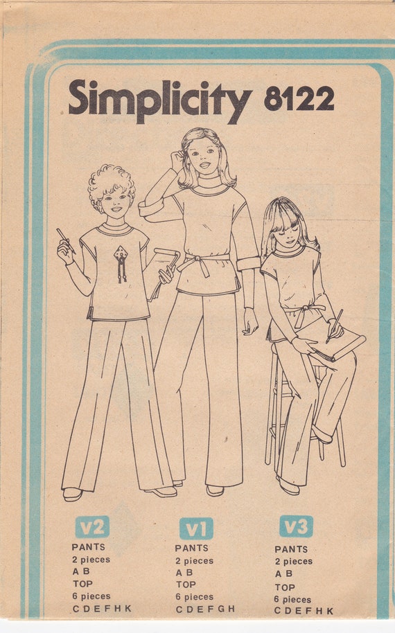 Simplicity 8122 Vintage Children's Sewing Pattern From