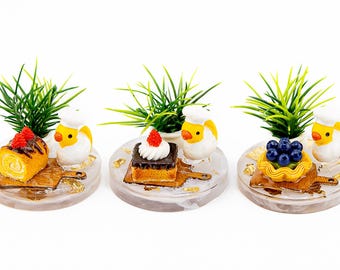 Petite Chef: Pato de Dulce Viaje - Pato de Postre Inspirado en Cruceros / Pato de Resina de Dulces y Golosinas / Pato Escondido en Cruceros / Dulce Golosina