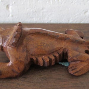 Desert Ironwood Lizard Hand Carving
