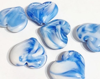 Grosses perles coeurs marbrées, bleu, coeur