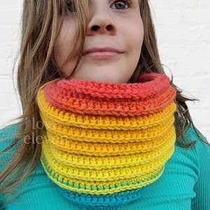 PDF CROCHET PATTERN // Pace Cowl / Neck Warmer / Round Scarf / Infinity Cowl / Easily Customizable