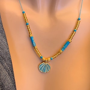 minimalist beaded necklace, colorful necklace, seeds necklace, pendant necklace, gold necklace, turquoise necklace, dainty boho necklace,