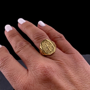 Signet engraved gold ring, chunky gold ring, bohemian gold ring, virgin signet ring, religious protector ring, hammered ring, gift for her