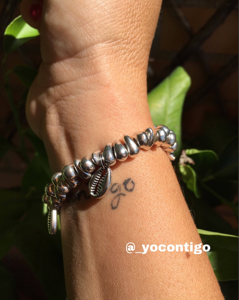 Woman boho bracelet silver beaded brecelet fish skeleton bracelet elastic beaded bracelet 50 zamak bracelet