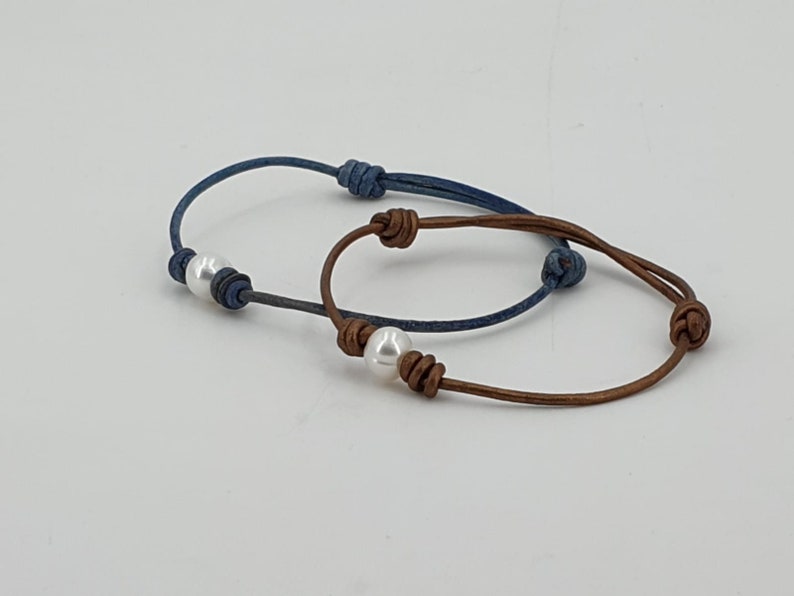 boho bracelet cultivated pearls bracelet leather bracelet Woman water pearl leather bracelet