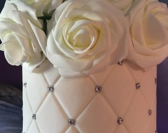 Wedding cake Ivory