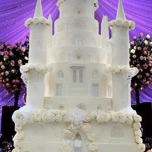 Premium Castle Giant Castle cake luxury Dummies 7 feet image 1