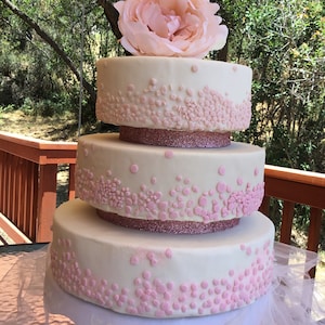 Wedding Gold Fake cake