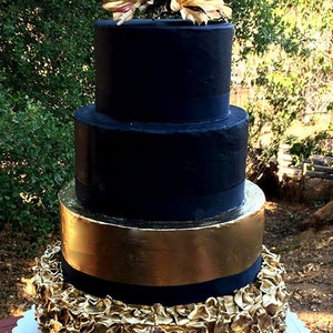 Black Luxury fake cake dummy cake image 2