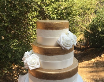 Fake cake wedding cake