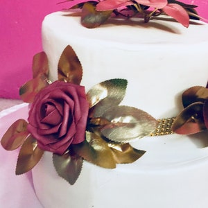 Wedding celebration cake image 5