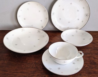 snowflake dinnerware