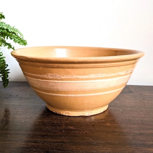 Antique Yellowware Bowl Farmhouse 11 Inch Mixing Bowl Yellow Ware Primitive Country Kitchen Decor
