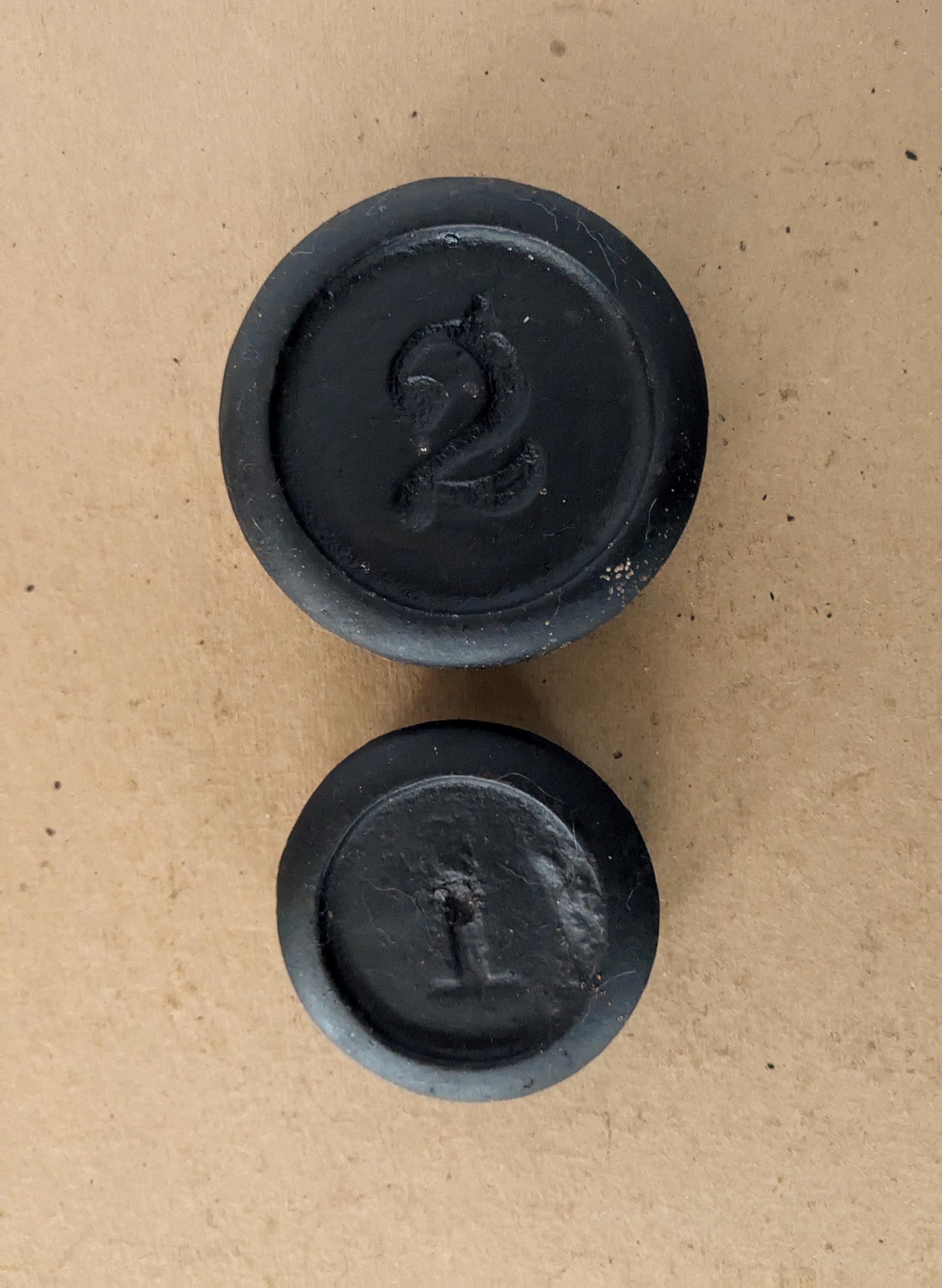 Antique Cast Iron Weight Set 1 And 2 Pound Lb Stacking Balance Scale