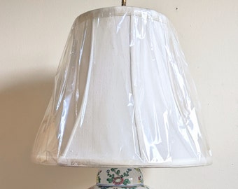 Pantalla de tela con paneles de alta calidad por Kody Lighting Empire Lamp Shade NOS