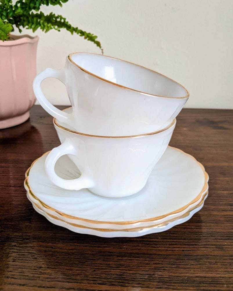 ファイヤーキング　スーププレート　スワール　ゴールドトリム 22金 ファイヤーキングゴールドトリムリッシュトレー ファイヤーキング