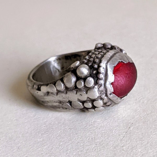 Antique Bedouin Ring Yemenite Silver Red Glass Tall Ethnic Tribal Hand Crafted Ring