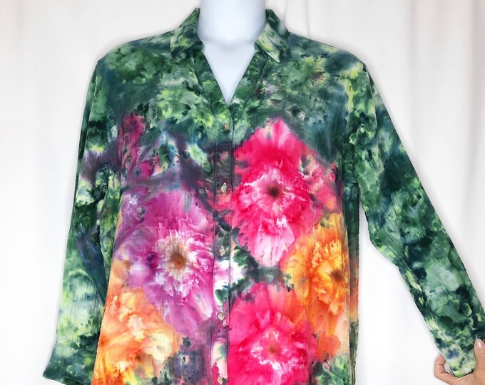Size Large - Ladies Tie Dye Button Up Shirt - Crinkle Gauze