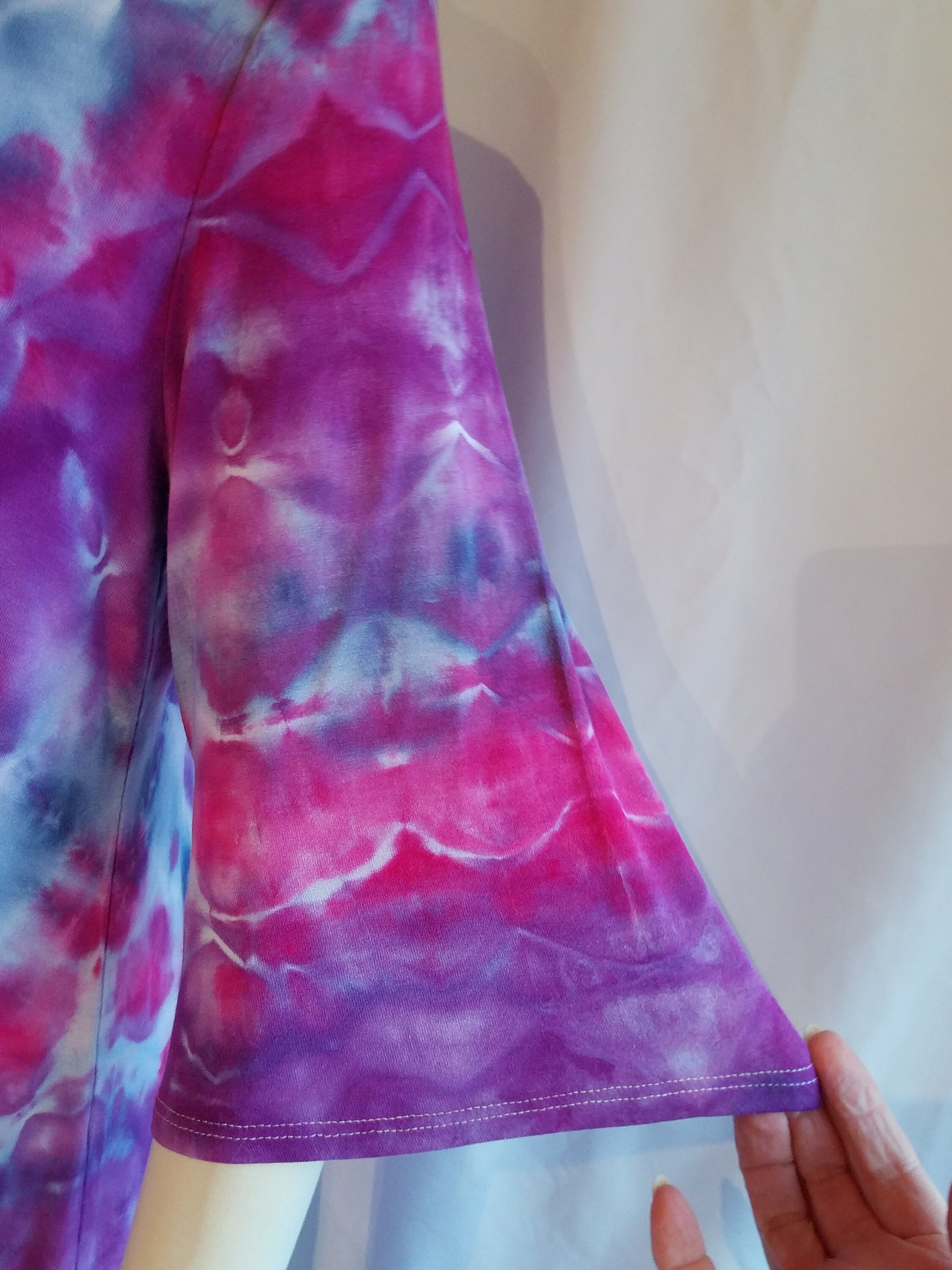 LADIES XL- Ice Dye - 3/4 Sleeve Top - Tie Dye in shades of Purple Blue ...