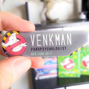 Personalized Ghostbuster Name Tag. Cosplay uniform accessory gift for Ghostheads. Glossy resin Pin or Magne; GRAY