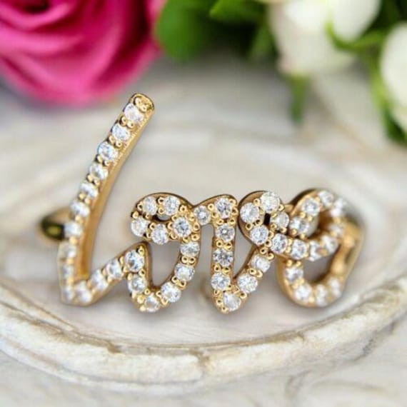 18k Yellow Gold Natural Round Brilliant Diamond Love Ring