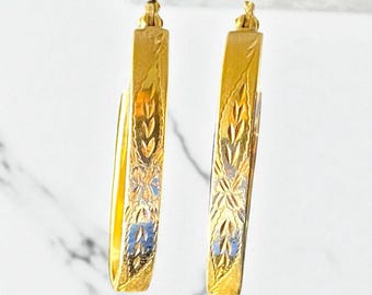 Vintage 14k Yellow Gold Engraved Lightweight Oval Design Hoop Earrings