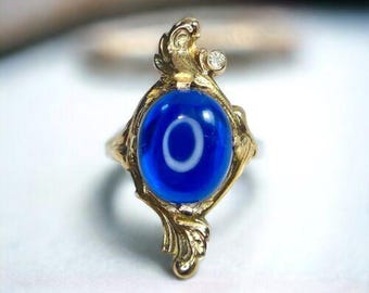 Vintage 14k Yellow Gold Oval Cabochon Blue Sapphire Round Diamond Cocktail Ring