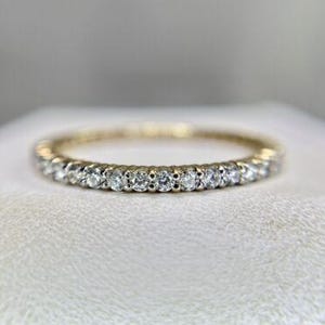 14k Yellow Gold Natural Round Brilliant Diamond Eternity Band Ring