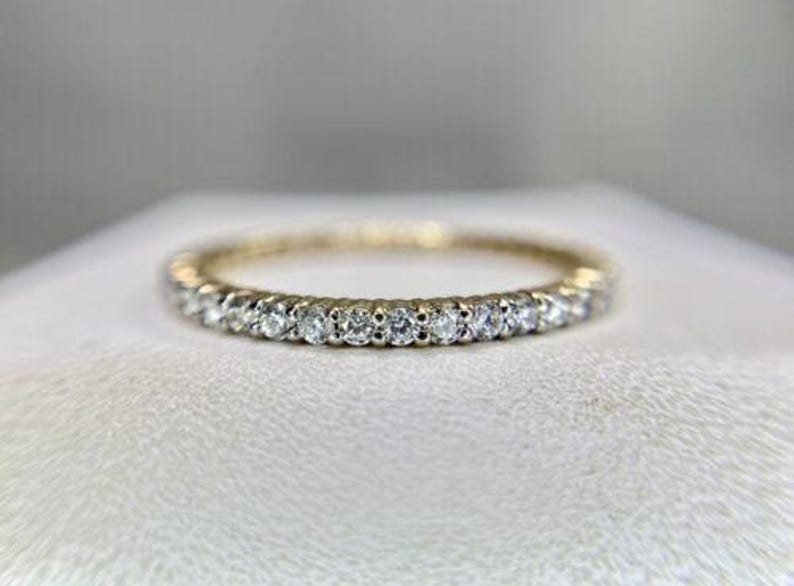 14k Yellow Gold Natural Round Brilliant Diamond Eternity Band Ring