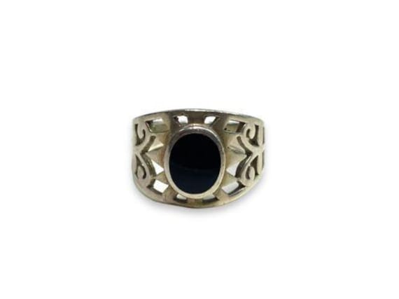 Vintage Sterling Silver Oval Black Onyx Bezel Set Filigree