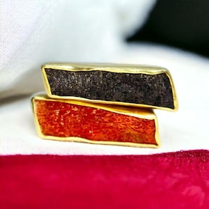 Vintage Sterling Silver 18k Yellow Gold Black Red Coral Ring