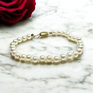 Vintage 14k Yellow Gold White Cultured Pearl Bracelet