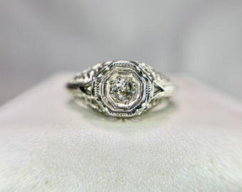 Art Deco 18k White Gold Natural Old European Diamond Filigree Engagement Ring
