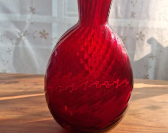 Vintage Pairpoint Rare Ruby Cased Glass Spiral Ribbed Bottle Vase w/ Pontil