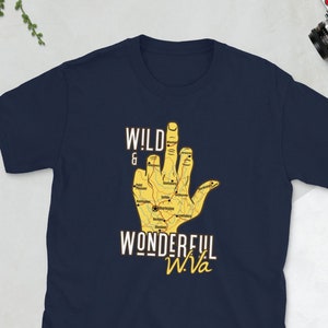 Funny West Virginia Middle Finger Map WV Souvenir Gift Gildan camiseta unisex de manga corta