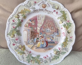 ブランブリー ヘッジ オールド オーク パレス プレート、ロイヤル