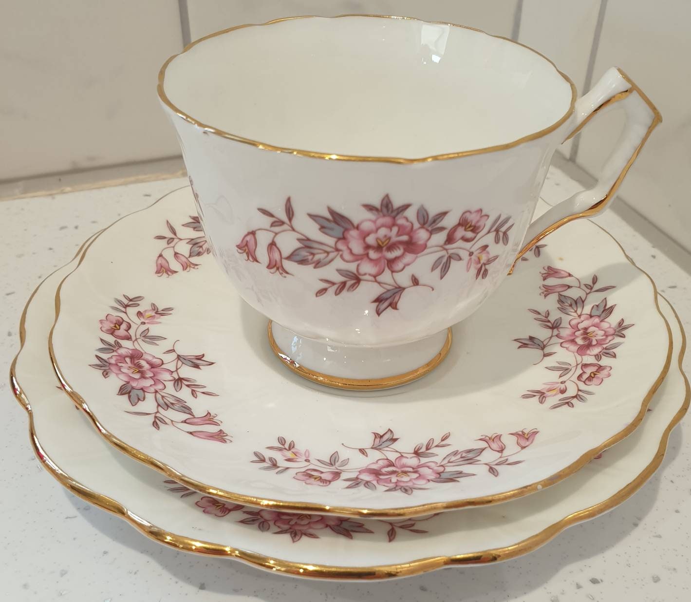 crocus shape aynsley Vintage pink aynsley teacup and saucer with white ...